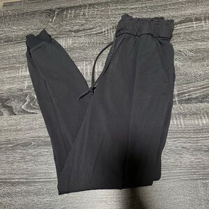 lululemon joggers